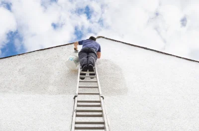 Peinture extérieure à Houssen — façades et ravalement